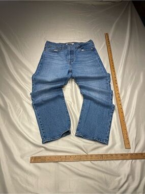 Levi’s Premium Big E Wedgie Straight Jeans Women’s W29 L26 Medium Wash Denim